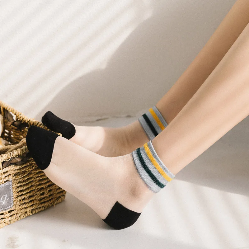 New Summer Ultra-Thin Glass Filament Socks Woman Korean Style Sheer Crystal Silk Socks Fashion Stripe Ankle Transparent Socks