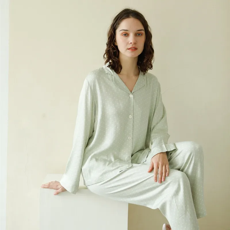 Soft Viscose Women\'s Long Sleeve Turn-down Collar Pajama Sets Long Pants White Dot Light Green Loose Sleepwear Spring Autumn