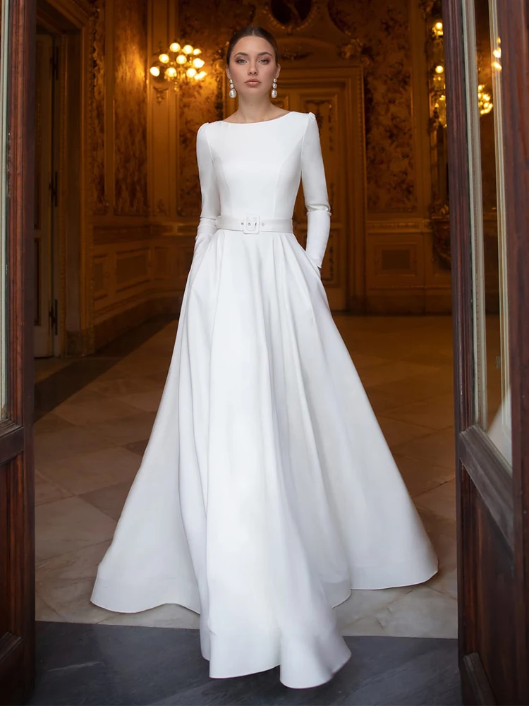 LORIE A-linie Einfache Brautkleider Satin mit Spitze Perlen Braut Kleider mit Langarm Strand Boho Prinzessin Party Kleider 2021