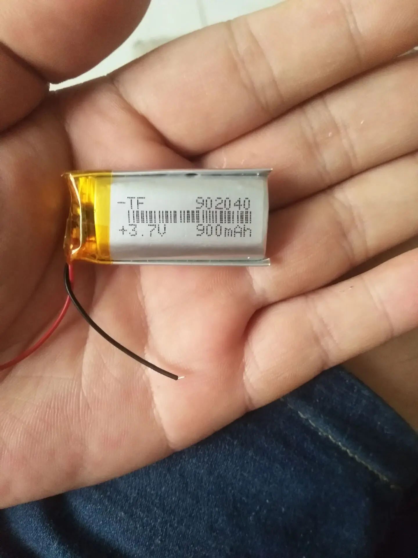 3.7 V 902040 092040P  900mah with protection board , used for bluetooth MP3,MP4 lithium battery