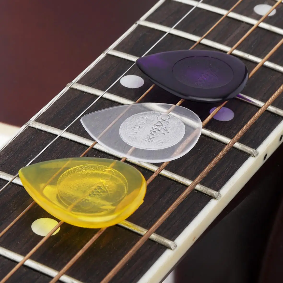 3pcs/lot Guitar Picks 1.0/2.0 / 3.0mm ABS Transparent Colorful Skidproof Water Droplets Shape Plectrum for Guitar Bass Ukulele