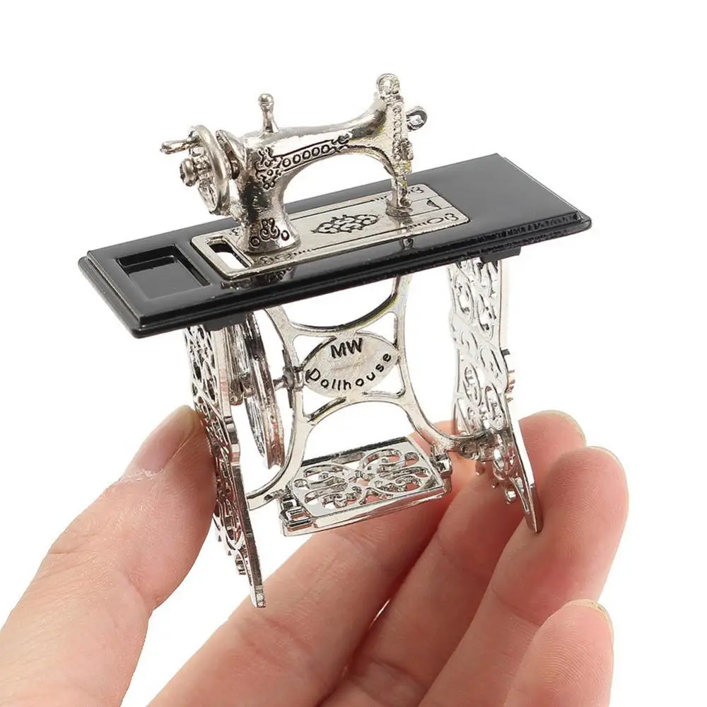 Mini Miniature Sewing Machine for 1/12 Scale Dollhouse Gift Kids Toy Desktop Decor Collection Festival DIY Supplies Decorations