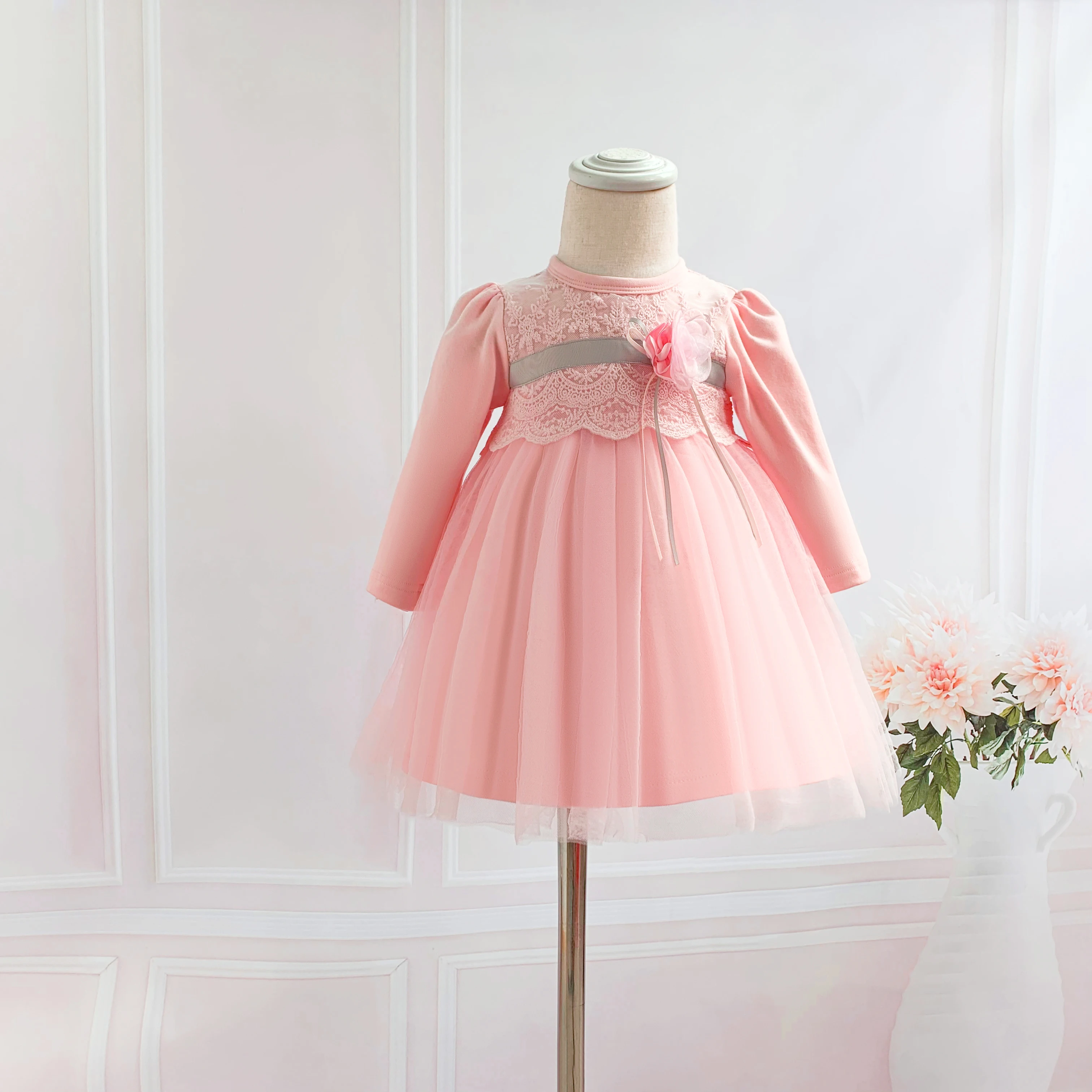 

Pink Lace Baby Girl Dress For Wedding Party Baptism Long Sleeve Christening Dresses Infant Newborn 1 Years Birthday Gowns