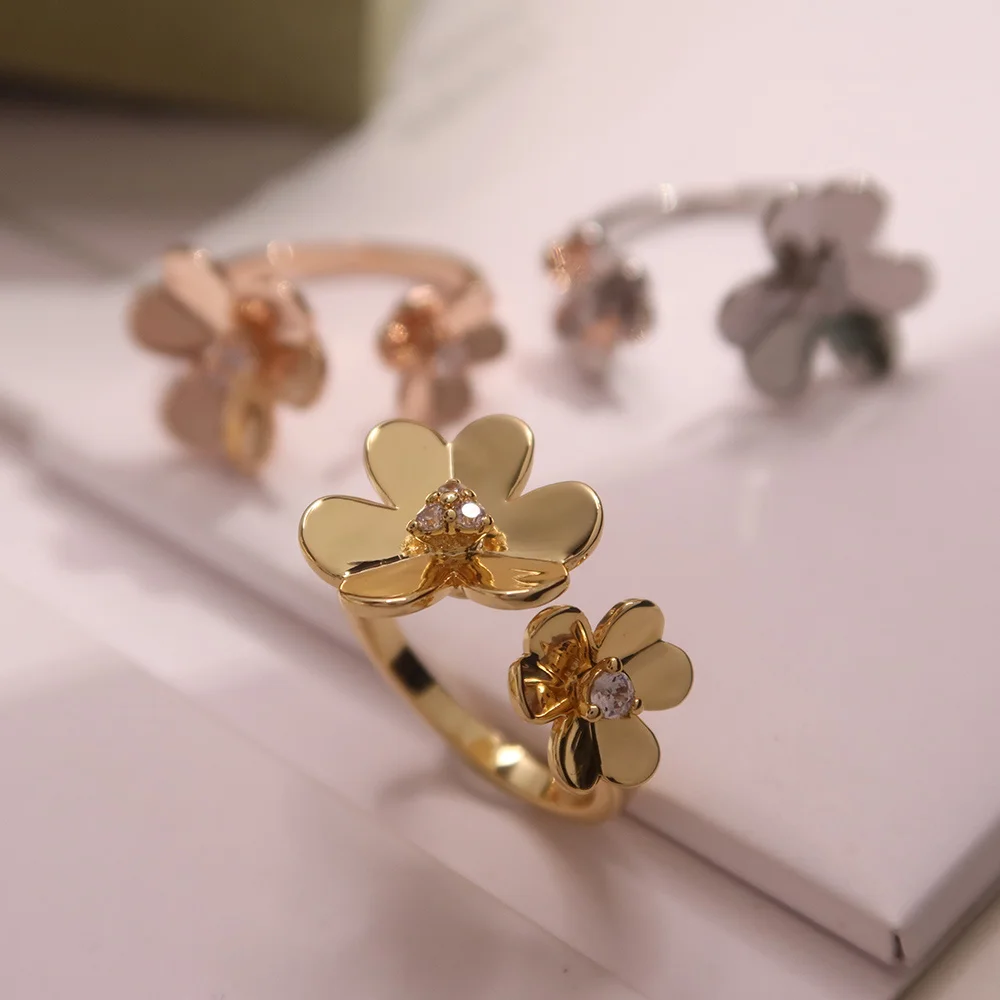 Fashion Personality Trend  Flower Ring Lucky Clover Ladies' Party Fresh Wholesale Jewelry Trendy Women Accessories