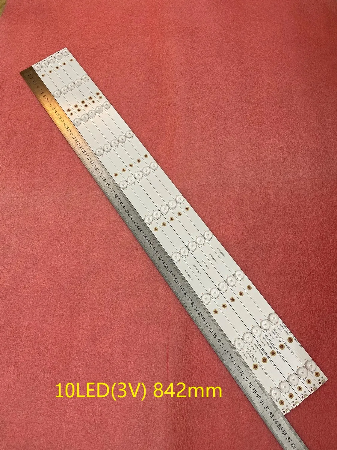 LED-achtergrondverlichting strip voor TV L42F220B L42P60BD L42F3250B LVF420AUBK 43LH500T 43PFT4131 43PFS5301 43PUF5661 43PUF6061 43PUF6701