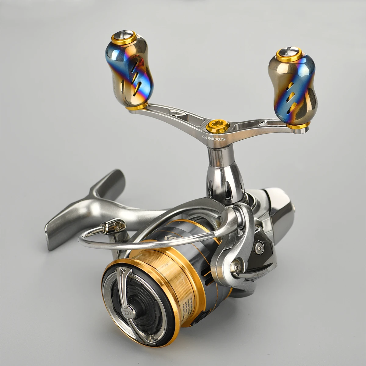 Gomexus Spinnrolle mit Titanlegierungsgriff, 82mm Rollengriff für Daiwa Shimano Stella Stradic, Doppelgriff – Detail 8