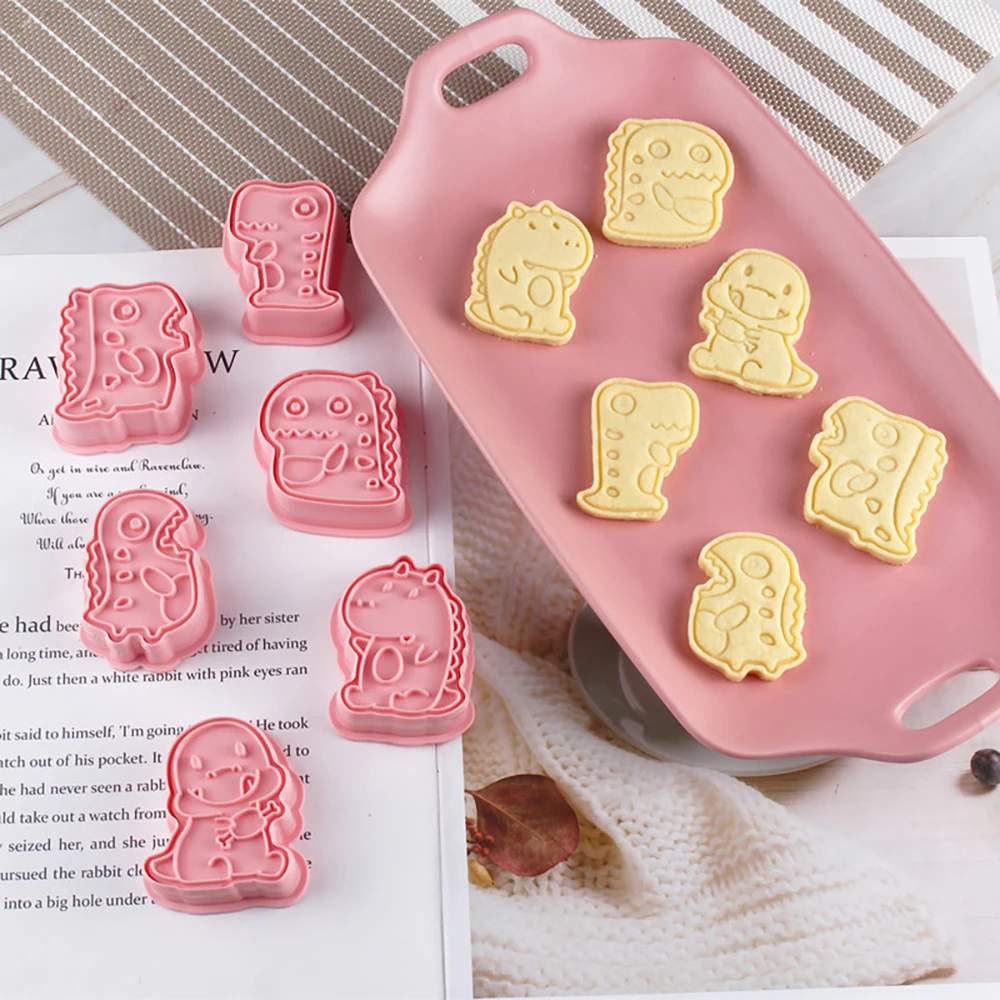 

6Pcs/set Dinosaur Cookie Cutters Plastic 3D Cartoon Pressable Biscuit Mold Fondant Cookie Stamp Kitchen Pastry Baking Tools