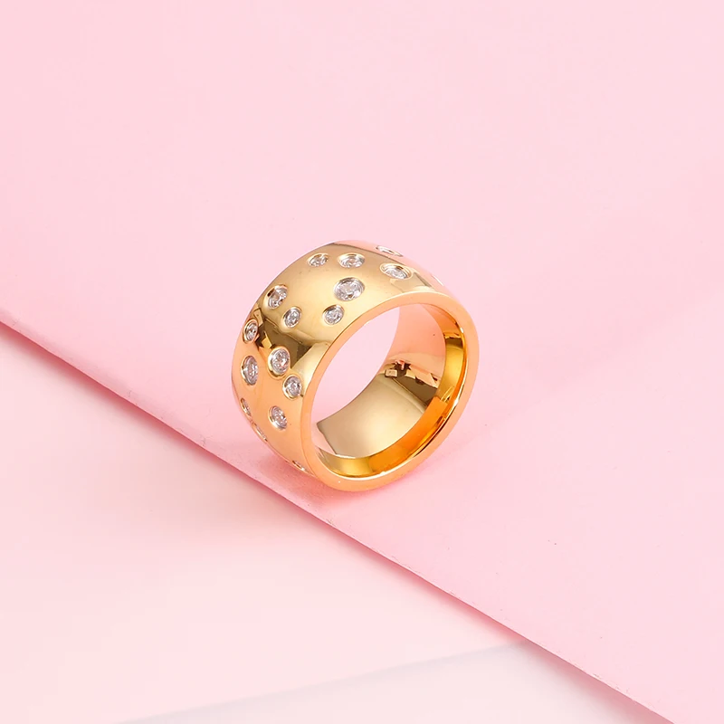 Stainless Steel Shiny Rhinestone Ring For Women Fashion Luxury Gold Color Wedding Band Jewelry Accessories