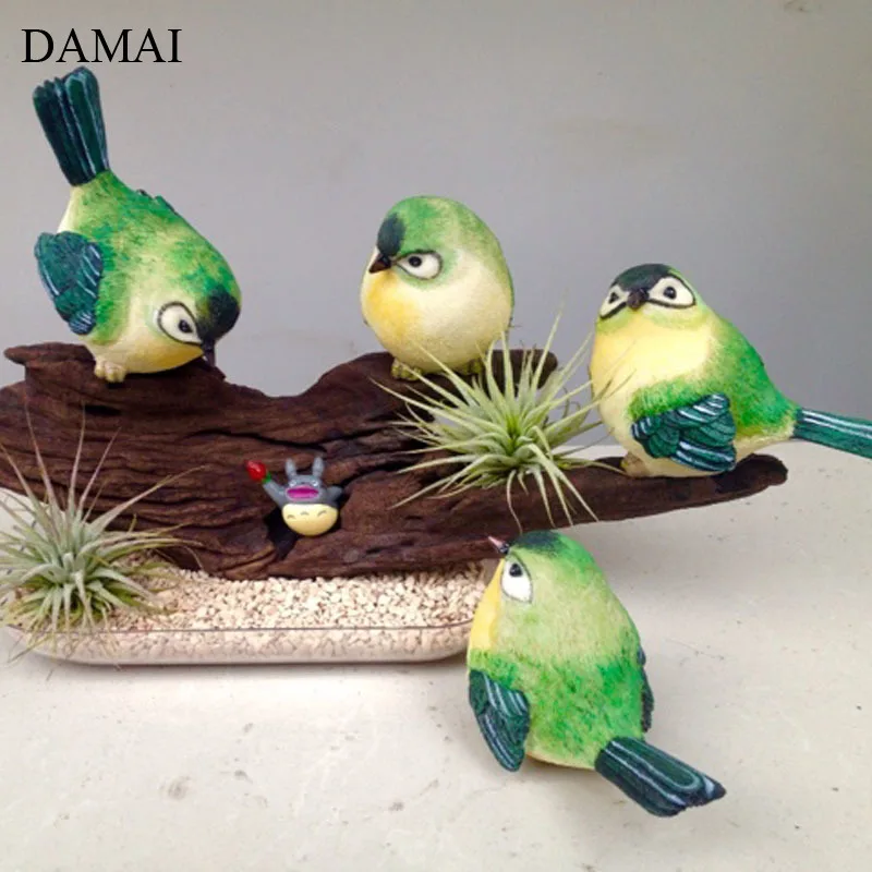 

Painted Creativity Pastoral Bird Figurine Garden Courtyard Decorative Resin Ornaments Simulation Animal Mini Statue Home Decor