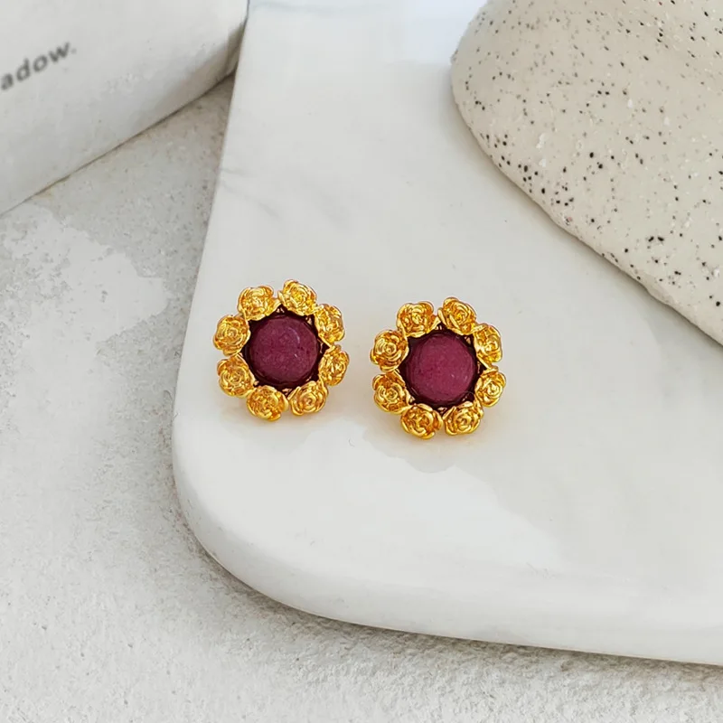 Flower Stud Earrings Jewelry for Women 2021 Piercing Red Vintage Sweet Rose Stone Woman Earring Accessories Bijouterie Female