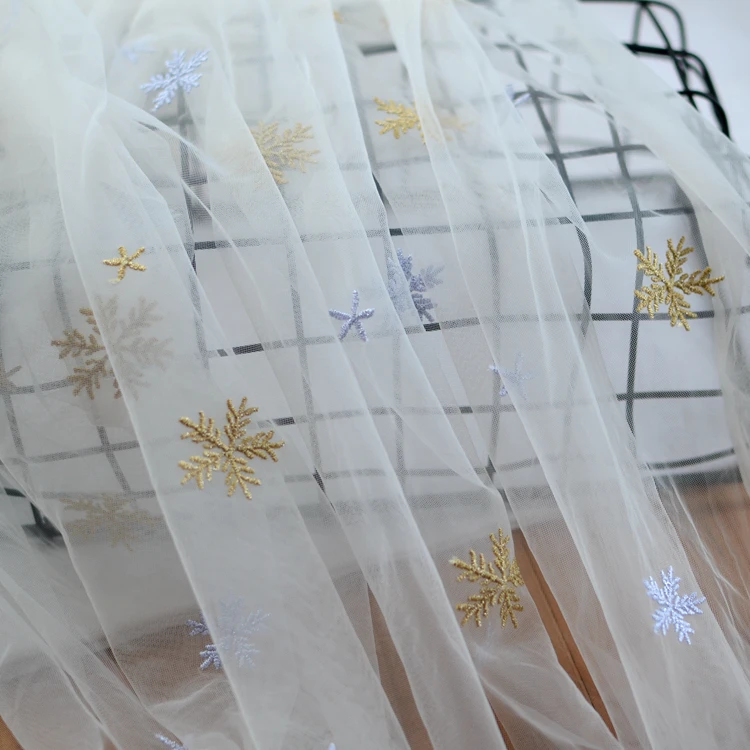 150cm wide 1meter/lot Thin Gauze Fabric Gold and Silver Wire Star Snowflake Lace Fabric Material Dress Tulle Material X115