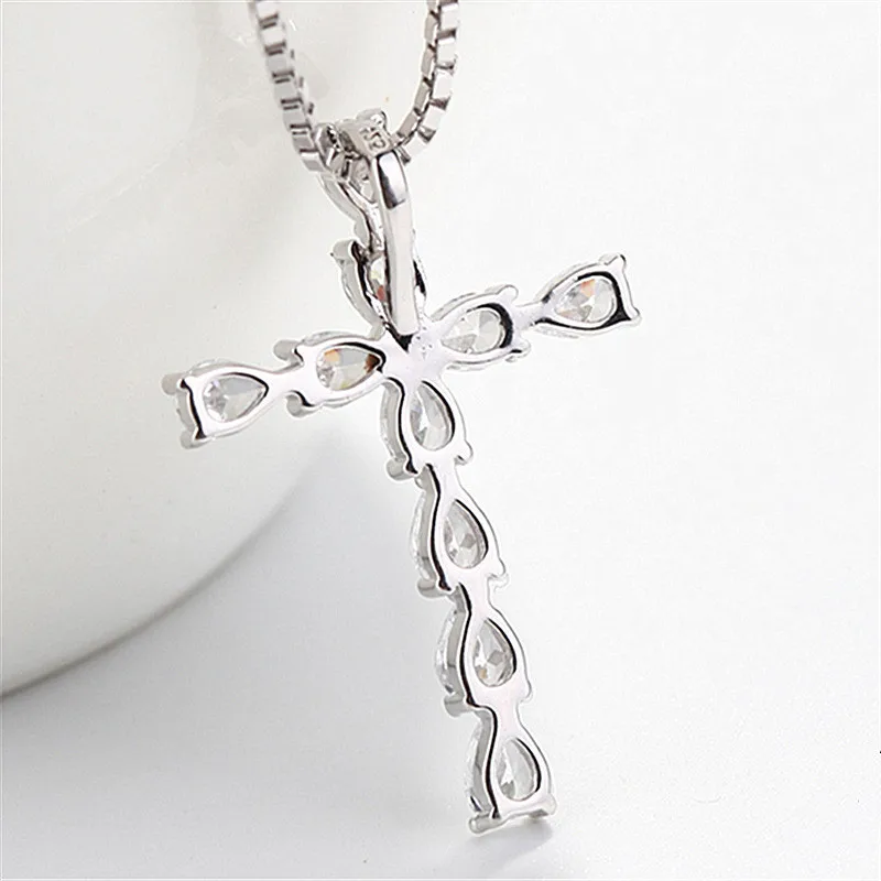 New Bright Crystal Cross Pendant Necklace Women Choker Accessories Fashion 925 Sterling Silver Necklace Female Charm Body Bijou