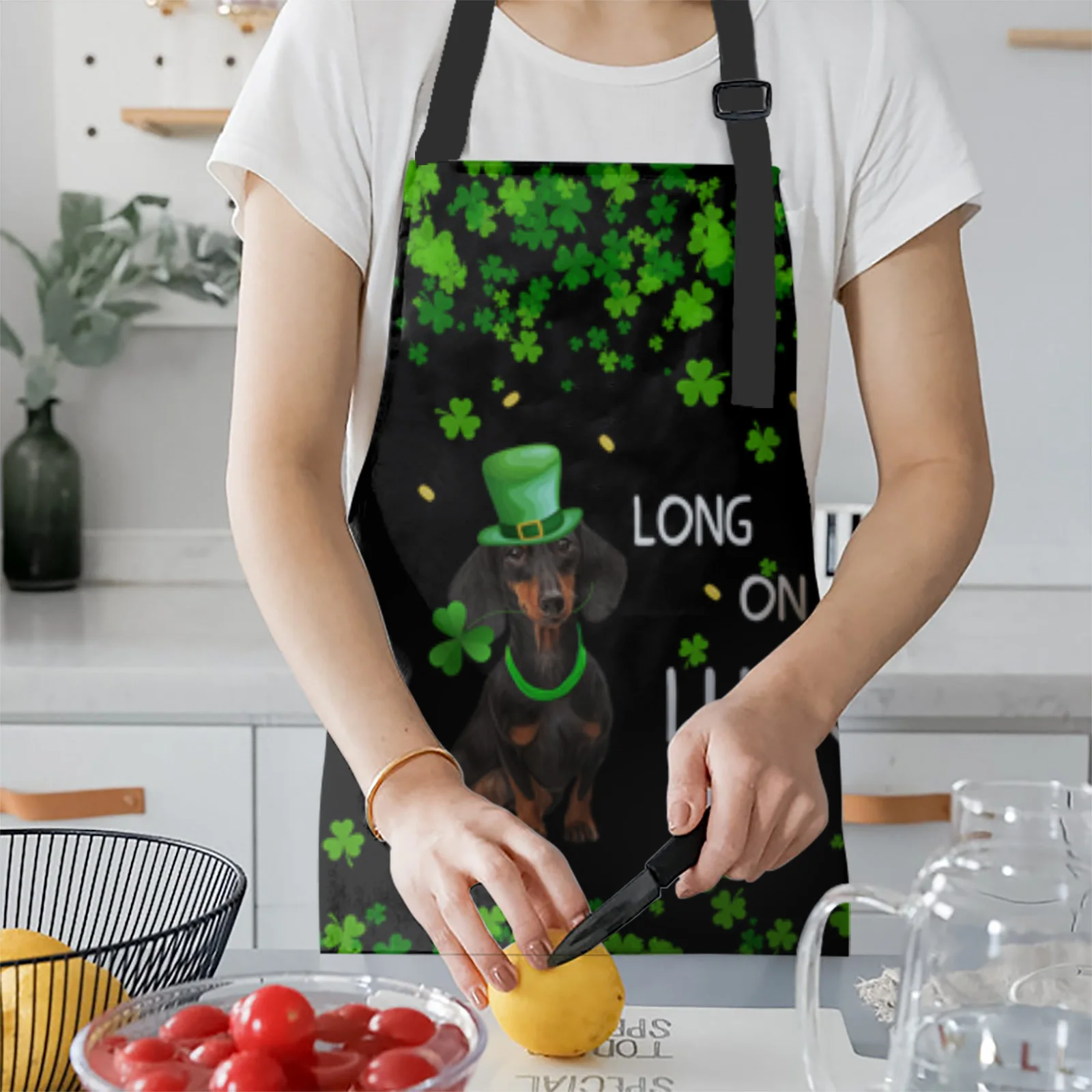 Clover Gold Coin Animal Dachshund Apron Kitchen Baking Accessories Kitchen Bib for Cooking Apron Cuff Kit Aprons for Woman