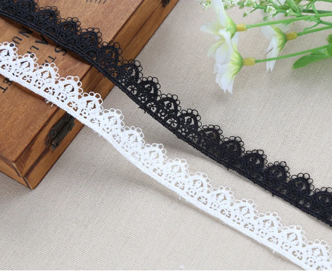 Width:1.5cm Good Quality Crocheted Lace Black and White Color Lace Embellish for Cloth Embroidered Lace(ss-306)