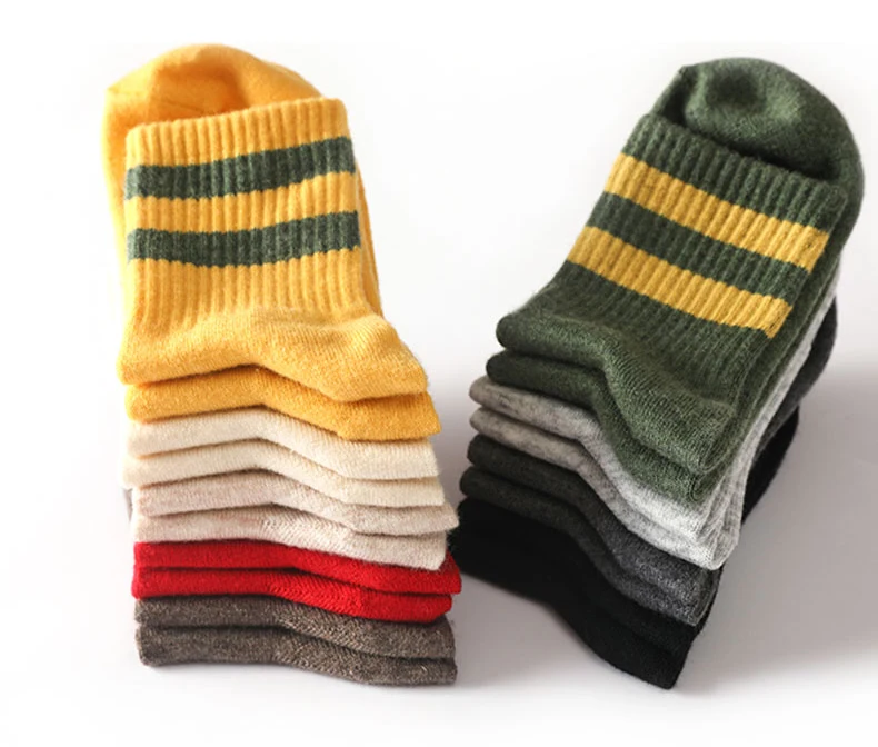 5 Paar Sets Winter-Kaschmirsocken für Damen, gestreift, aus Wolle, gestrickt, Unisex, warm, leicht, weich, hochwertige Socken für den Urlaub, 5 Stück/Set – Detail 6