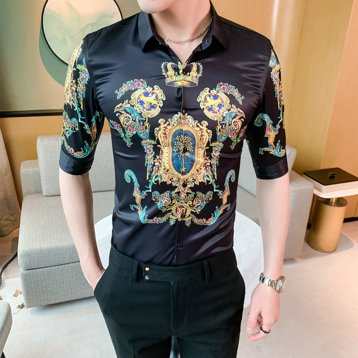 

Shirt Luxury Baroque Men 2020 Summer Half Sleeve Crown Print Dress Shirts Streetwear Social Casual Slim Shirt Camisa Masculina