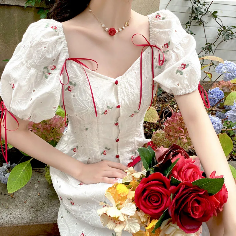 Women Short Sleeve White Floral embroidery Backless Fit and Flare Split Midi Dress Casual Daily Blue Printing Dresses 2024