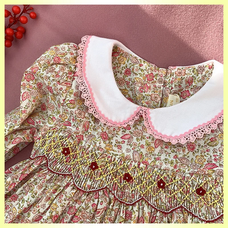 Smocked Dress for Kids Girls 2023 Autumn Long Sleeve Floral Elegant Princess Cotton Dresses Girls Vintage Flower Print Outfit