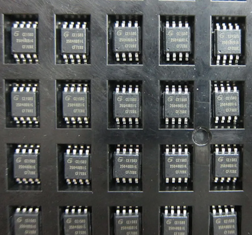 (10Pcs) GD25Q40BSIG 25Q40BSIG 25Q40BSISIG SOP-8ชิปหน่วยความจำหน่วยความจำ IC 8 Pins