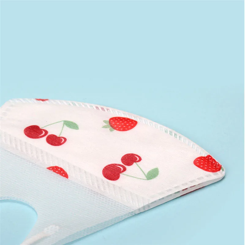 20 STKS Wegwerp Kinderen Gezichtsmaskers Geweven 3 Laag Anti Stof Smog Ademend 3D Gaas Masker Cartoon Mond Gezichtsmasker voor Kinderen