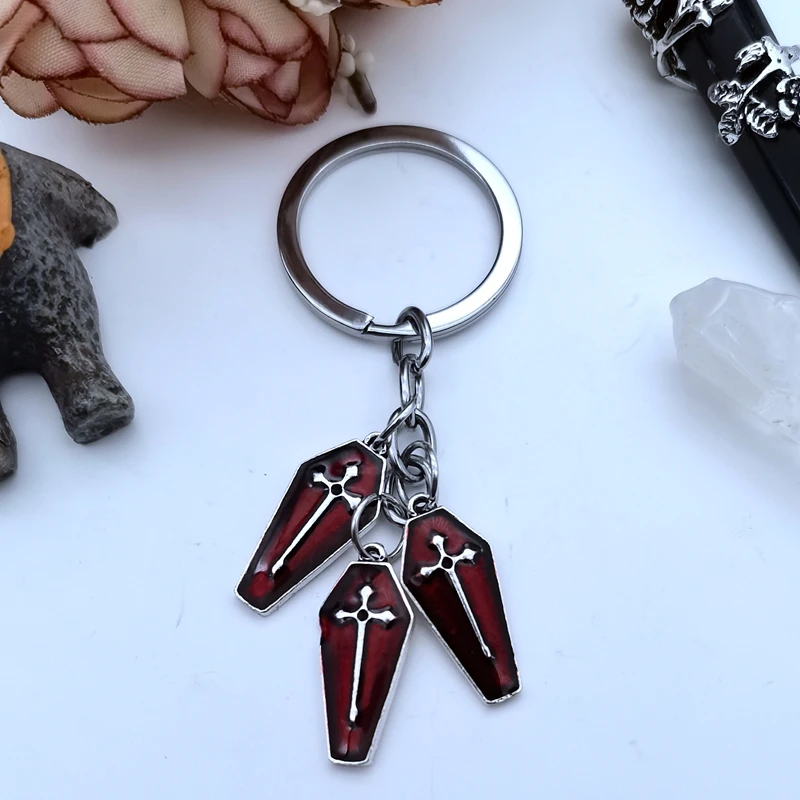 Neue Punk Gothic Keychain Retro Tod Kreuz Rot Blut Sarg Anhänger Keychain Schmuck Großhandel