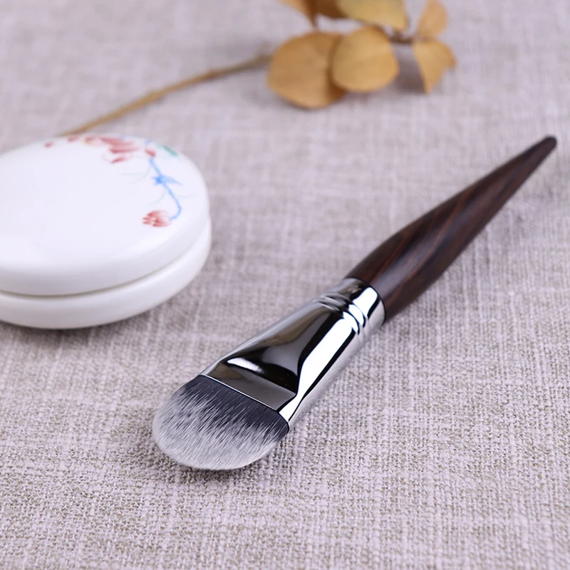 QINZHI Professional Handmade Make Up Brush G201 Flat Round Foundation Brush Soft Synthetic Fiber Makeup Brushes