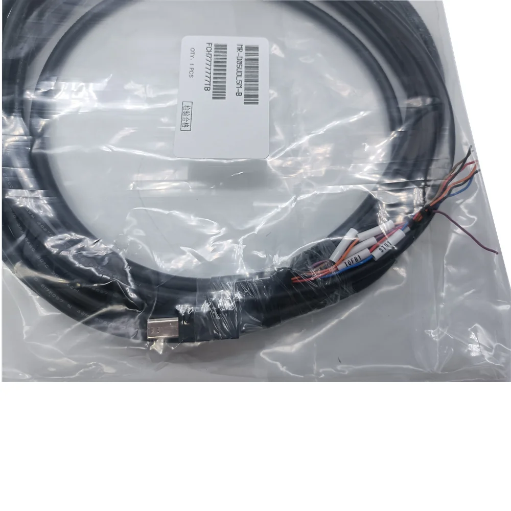 MR-D05UDL3M-B J4 series STO Input And Output CN8 Interface Signal Communication Cable