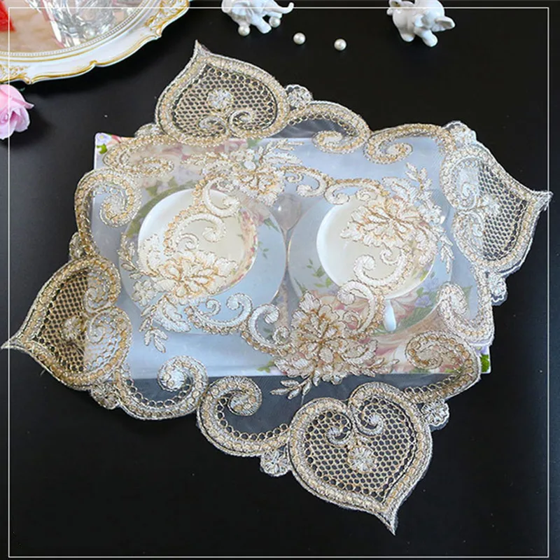 European Love Peach Gold Thread Embroidery Luxury Square Table Mat Fruit Machine Kettle Air Fryer Food Cover Cloth Decoration