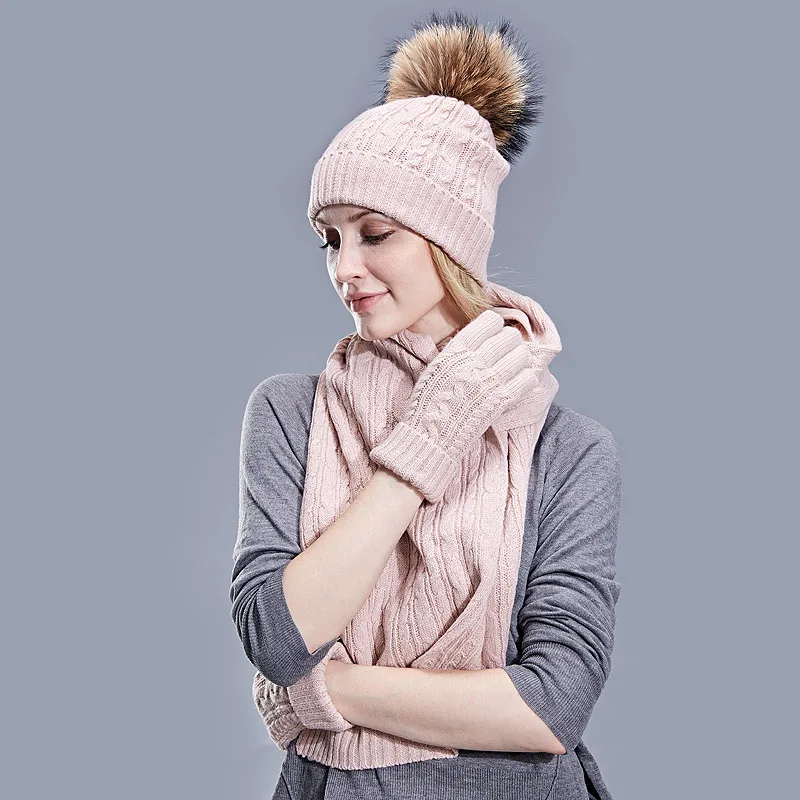 Reale Pompon di Pelliccia di Inverno Lavorato A Maglia Cappelli Per Le Donne Cappello Sciarpa Guanti Set 3 Pezzi Set Torsione strisce Cap Gorros