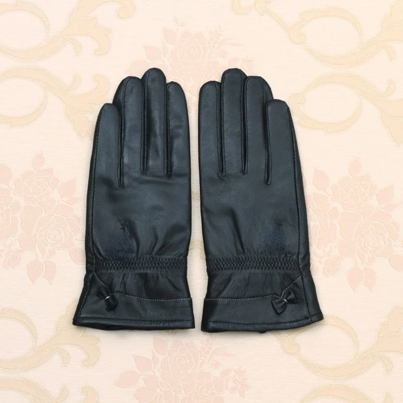 Sheepskin Real Leather Glove Women Black Comfortable Plus Velvet Gloves Cold Protection Winter Wear Luva Feminina SQQ401