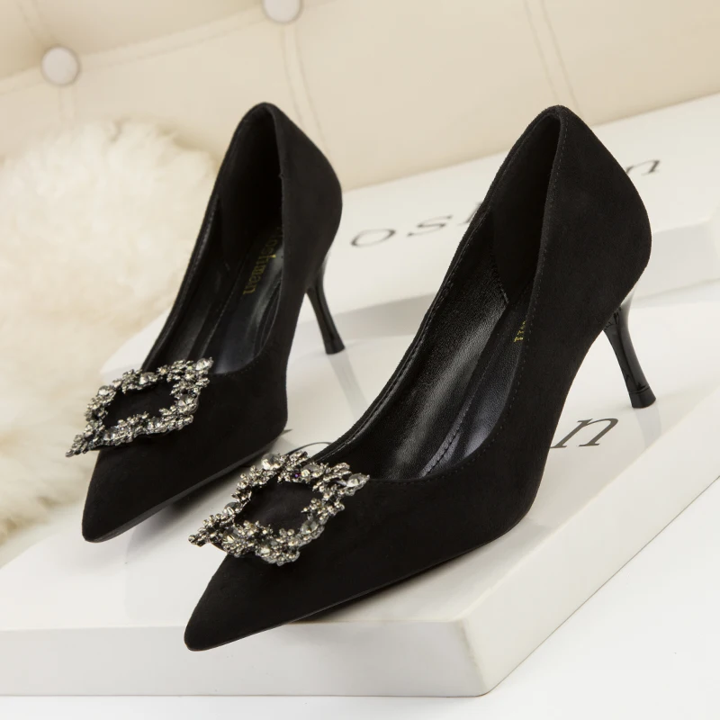 

Ladies High Heels Stiletto Heel 2021 New All-match All-match Pointed Suede Women's Shoes Sexy Rhinestone Girl Mid-heel Shoes