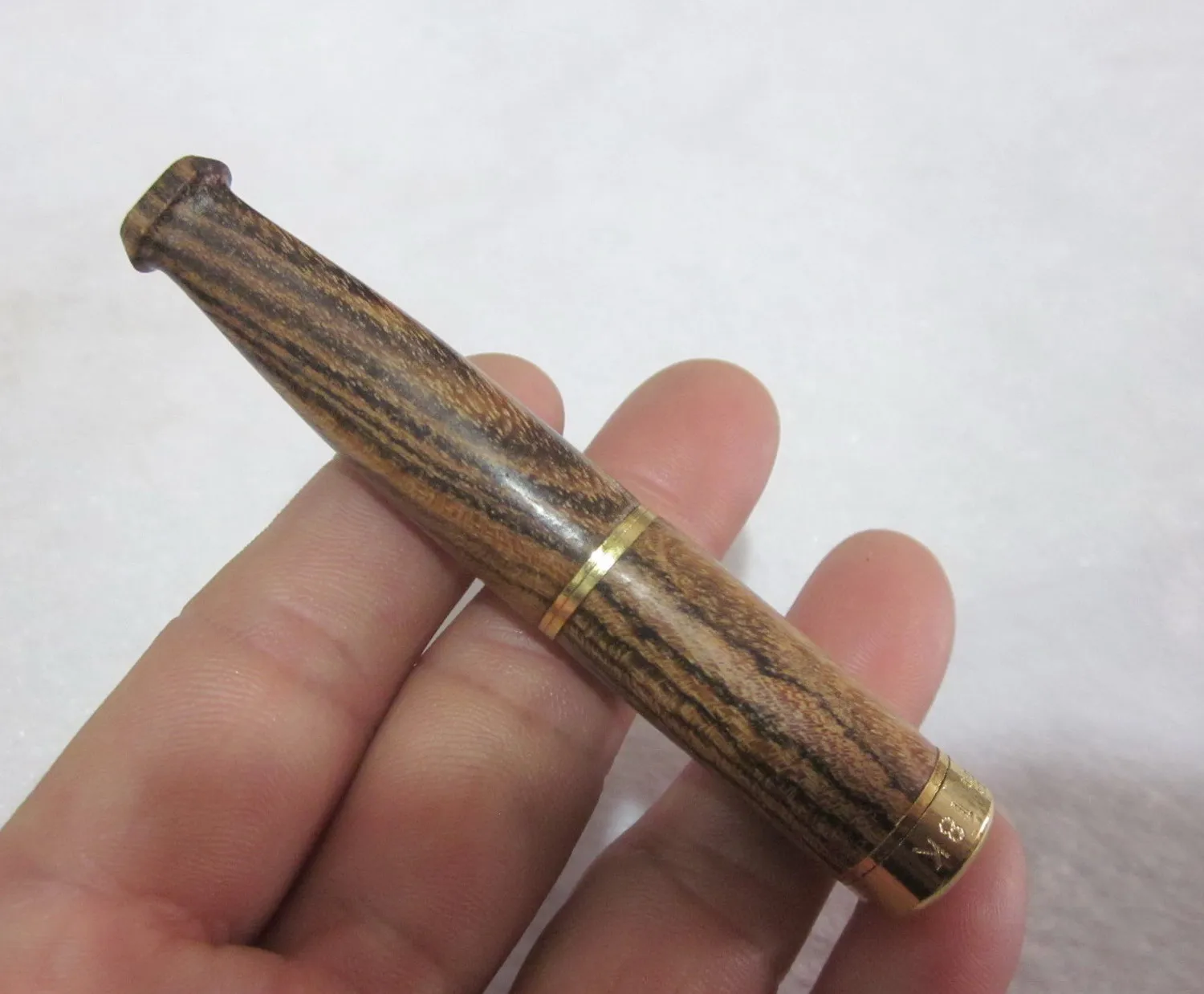 

Double Filtration Cigarette Holder Wood Smoking Pipes L: 86mm-88mm