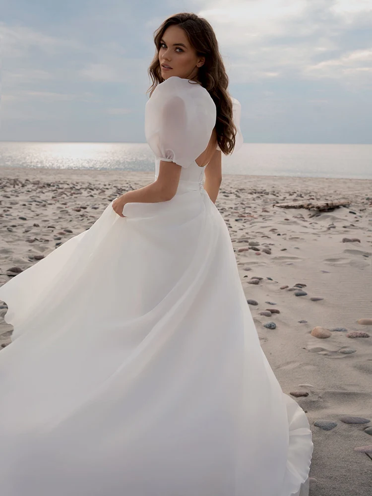 Vestido de boda de Organza con cuello cuadrado y mangas farol cortas, vestido de novia hecho a medida, de princesa, Espalda descubierta, sencillo, largo, para playa, 2021