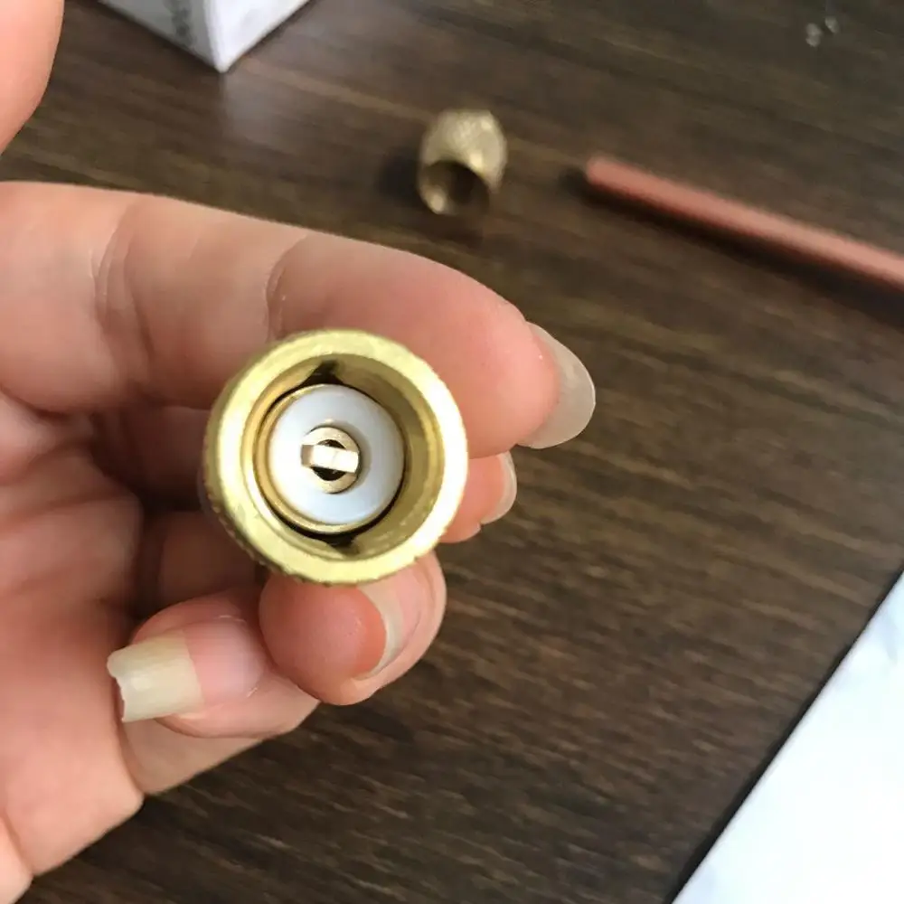 Brass R410A Adapter For Refrigerant HVAC Mini Split Air Conditioners 1/4" Male SAE to 5/16" Female SAE Charging Hose Pump