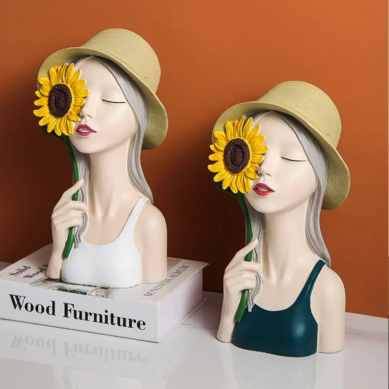 

Creative Bouquet Girl Sculpture Ornament Resin Statue Gift Living Room TV Cabinet Flower Arrangement Home Decoration Accessories