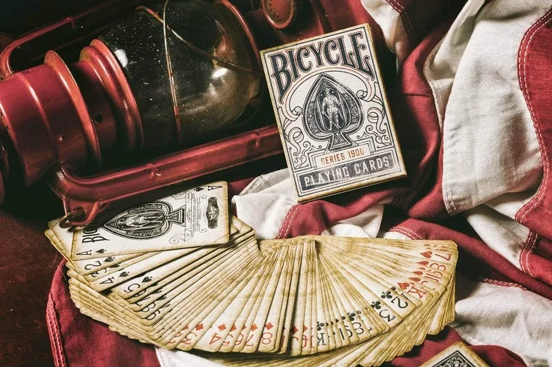 Bicycle 1900 Series Playing Cards Marked Ellusionist Vintage Deck USPCC Poker Magic Card Games Magic Tricks Props for Magician