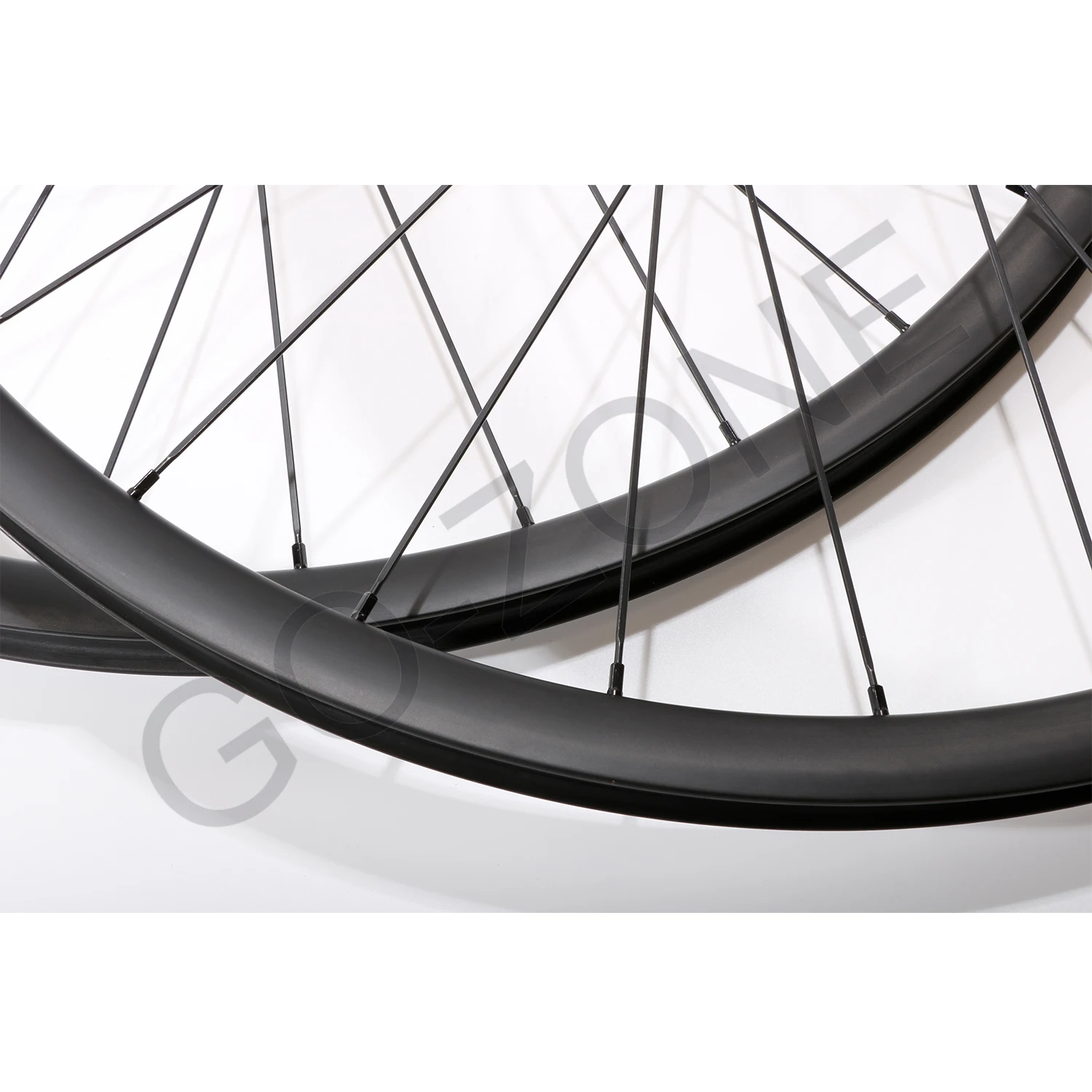 Super Light 29er Carbon MTB Wheels Tubeless DT 240 Pillar 1420 Thru Axle / Quick Release / Boost MTB Wheelset 29