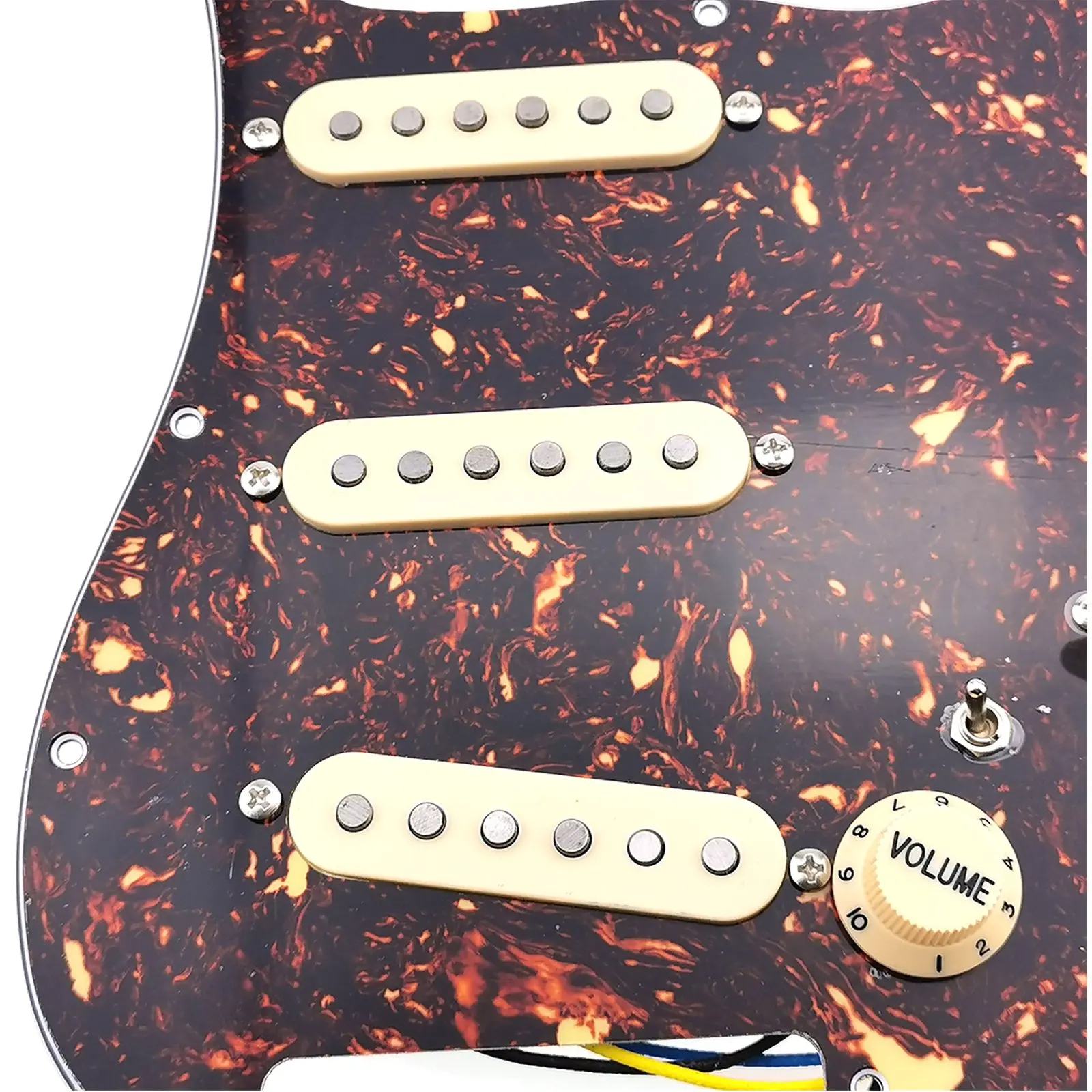 Pickups Guitar Alnico 5 Pickups SSS Single Coils Pickups Loaded Pickguard /Yellow Pickup Covers Set