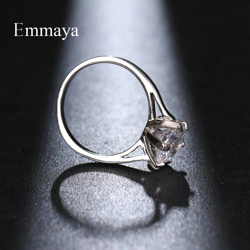 Emmaya Fashion Shiny Cubic Zircon Ring With Six Claws Ring For Female Classic Oranement Wedding Party Charming Jewelry