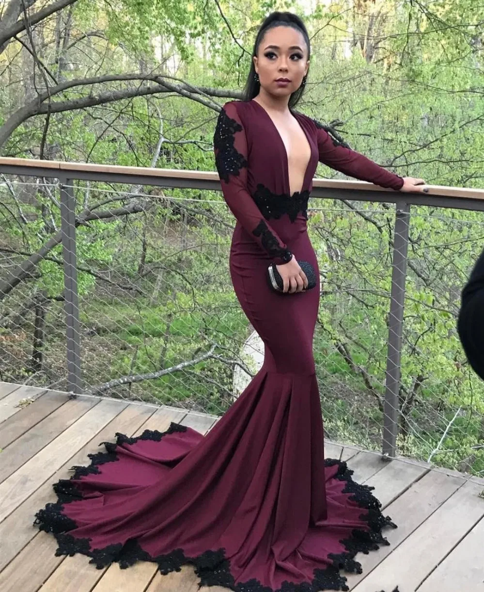 2021 Prom Dresses Elegant Burgundy Deep V-Neck Long Sleeves Mermaid Appliques Lace Sweep Train  Evening Formal Gowns Vestidos