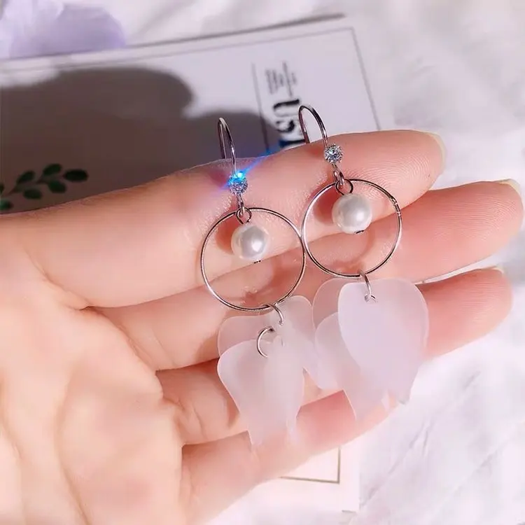 Exquisite Jewelry Real 925 Sterling Silver Drop Earrings Shine Delicate Ear Hook Splendid Pearl Shine Leaf Shape Snow Petal