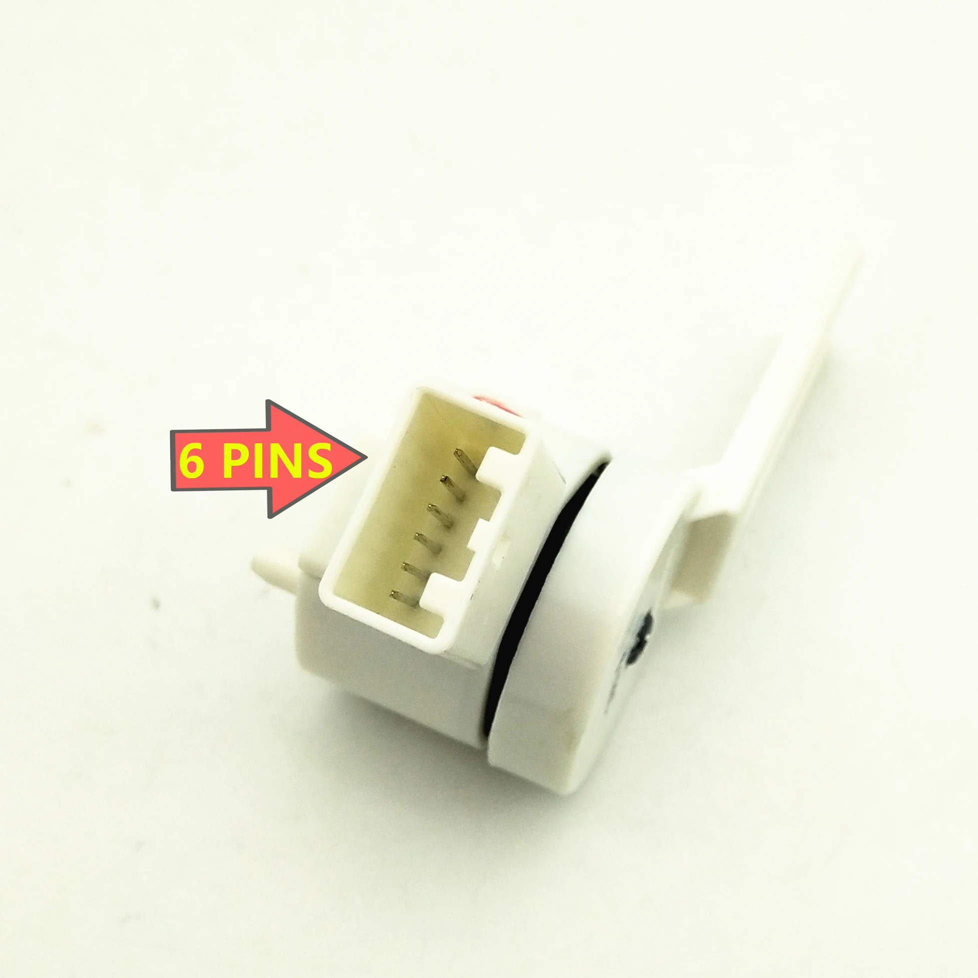 Original Brake Light Switch STOP LTS 6PINS For Chevrolet Cruze Captiva Trax Cadillac CTS Buick Encore Envision 13597423 13579089