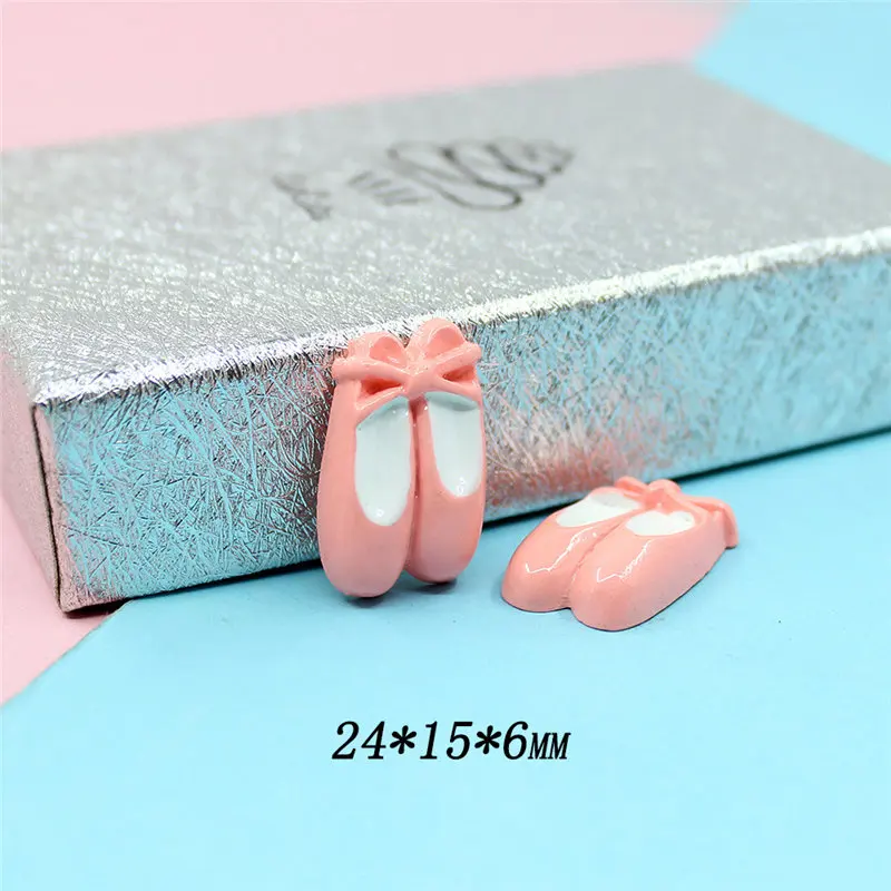 Julie Wang 10PCS Resin Ballet Shoes Charms Pink Artificial Dancing Shoes Pendant Jewelry Making Accessory Decor