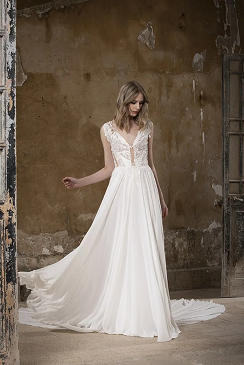 Moda Abiti Da Sposa Scollo A V In Pizzo Appliques Chiffon Abiti Da Sposa Su Misura Made Pulsante Indietro Sweep Treno UNA Linea di Abito Da Sposa