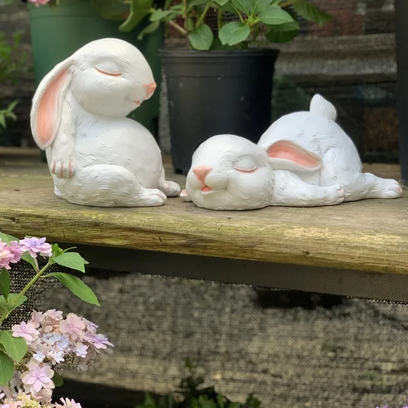 

American Cartoon Rabbit Resin Statue Accessories Outdoor Garden Sculpture Crafts Courtyard Balcony Villa Figurines Decoration