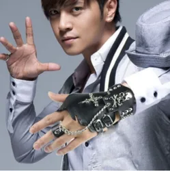 Half-finger Breaking Non-mainstream Street Dance Personality Performance Half-Punk Skeleton Chain Leather Gloves