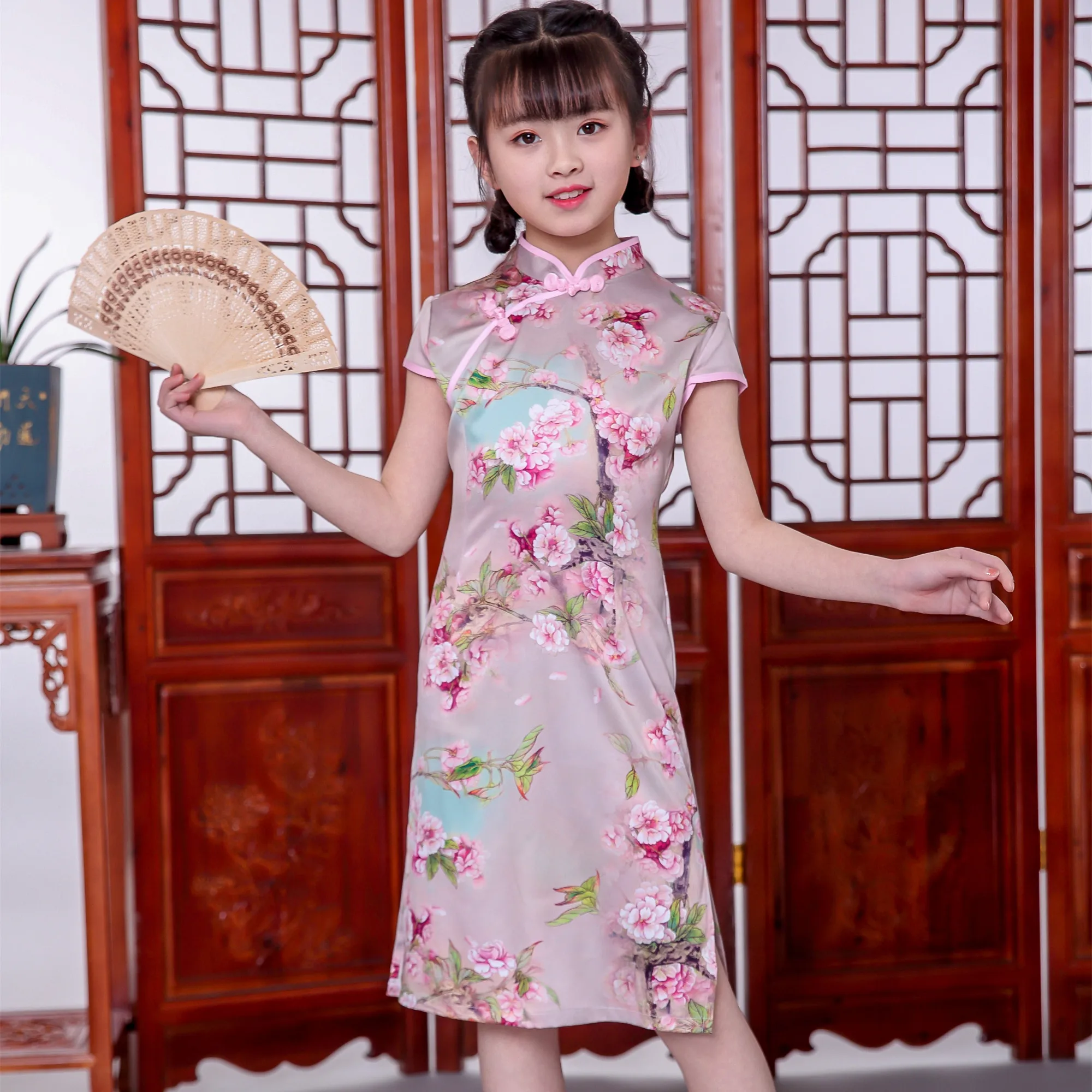 

2019 girl Chinese dress new year party qipao Floral clothes cheongsam Traditional dresses