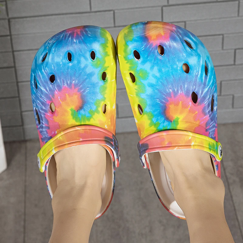 Summer Women Garden Clogs Comfortable Camouflage EVA Injection Shoes Casual  Breathable Sandal Man Beach Slippers Water Shoes