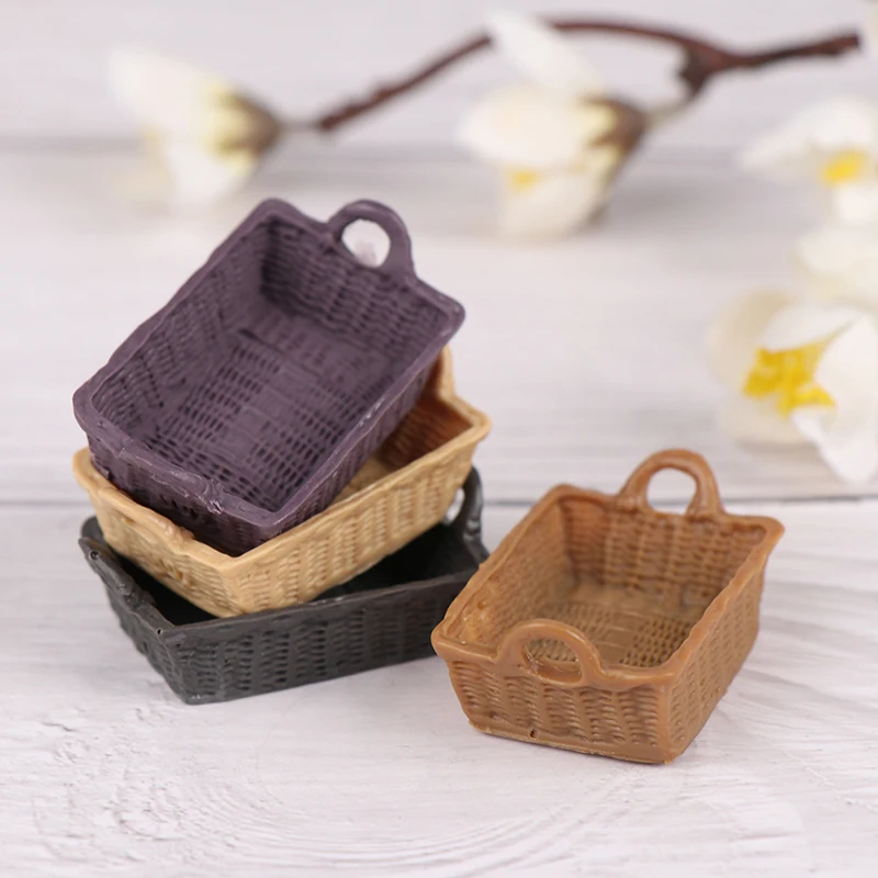 Cute 1 :6 1: 12 Dollhouse Miniature Bread Basket Simulation Food Model Toys DollHouse Decoration Kitchen Accessories