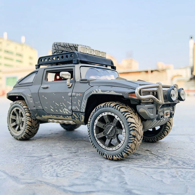 Maisto 1:24 Old HUMMER HX Concept simulation alloy car model crafts decoration collection toy tools gift